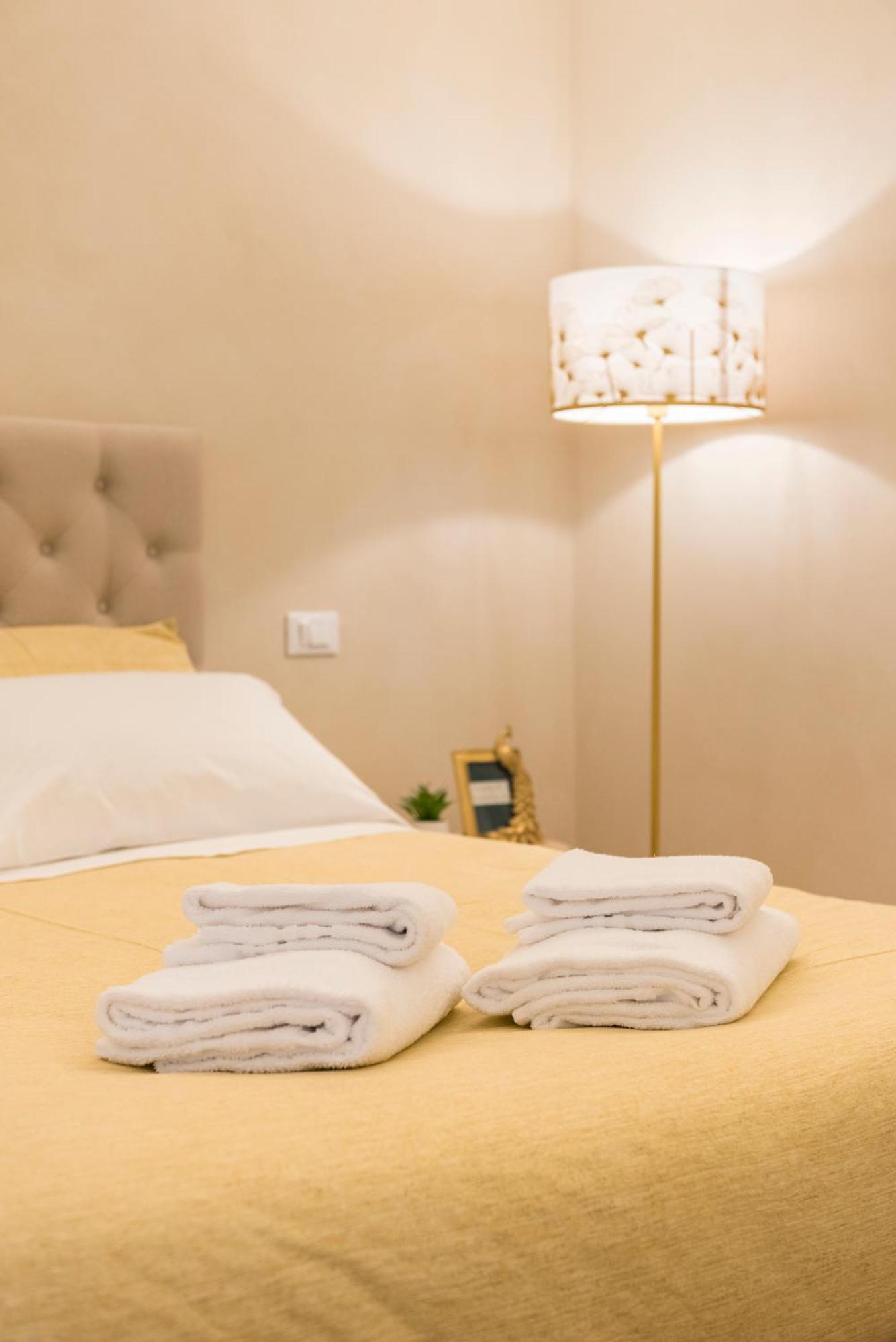 Golden Chic - Citta Alta Apartamento Bérgamo Quarto foto